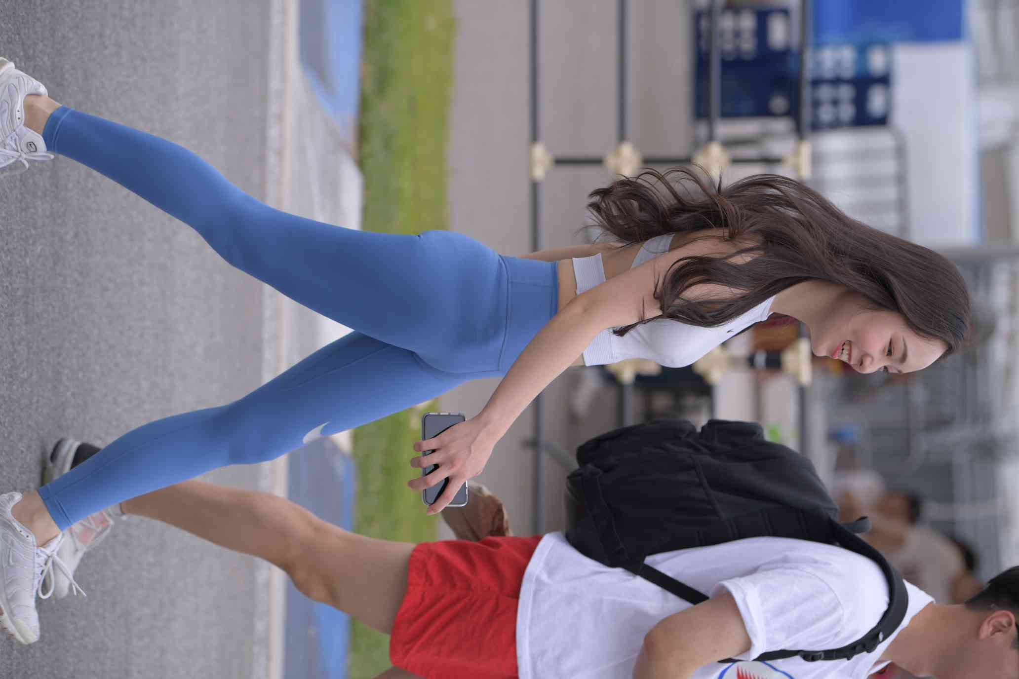 图片[4]-陪男朋友逛街的瑜伽裤女孩【74P】04034-喵咪图库