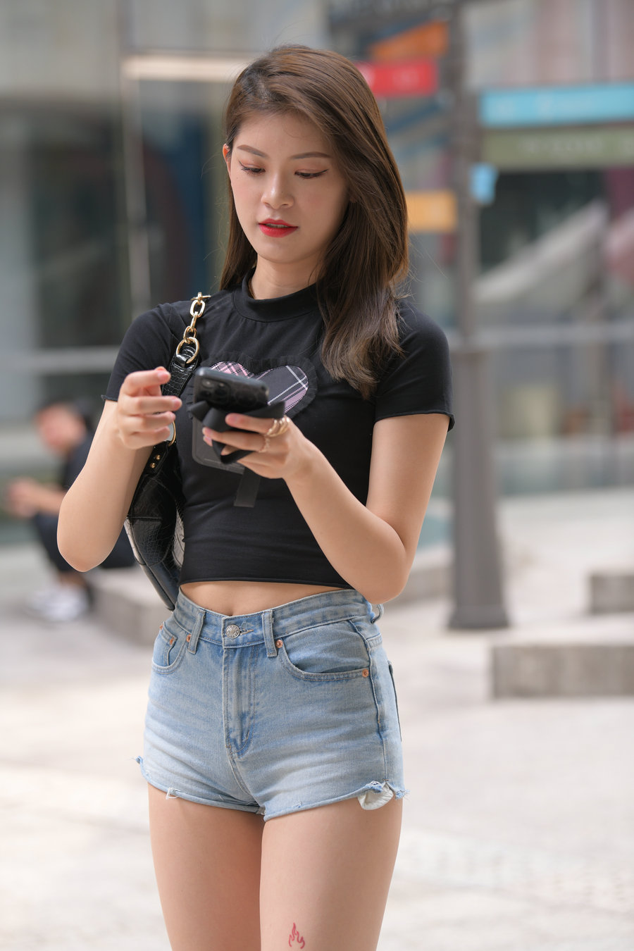 图片[1]-J1975 344P-7.75GB-喵咪图库