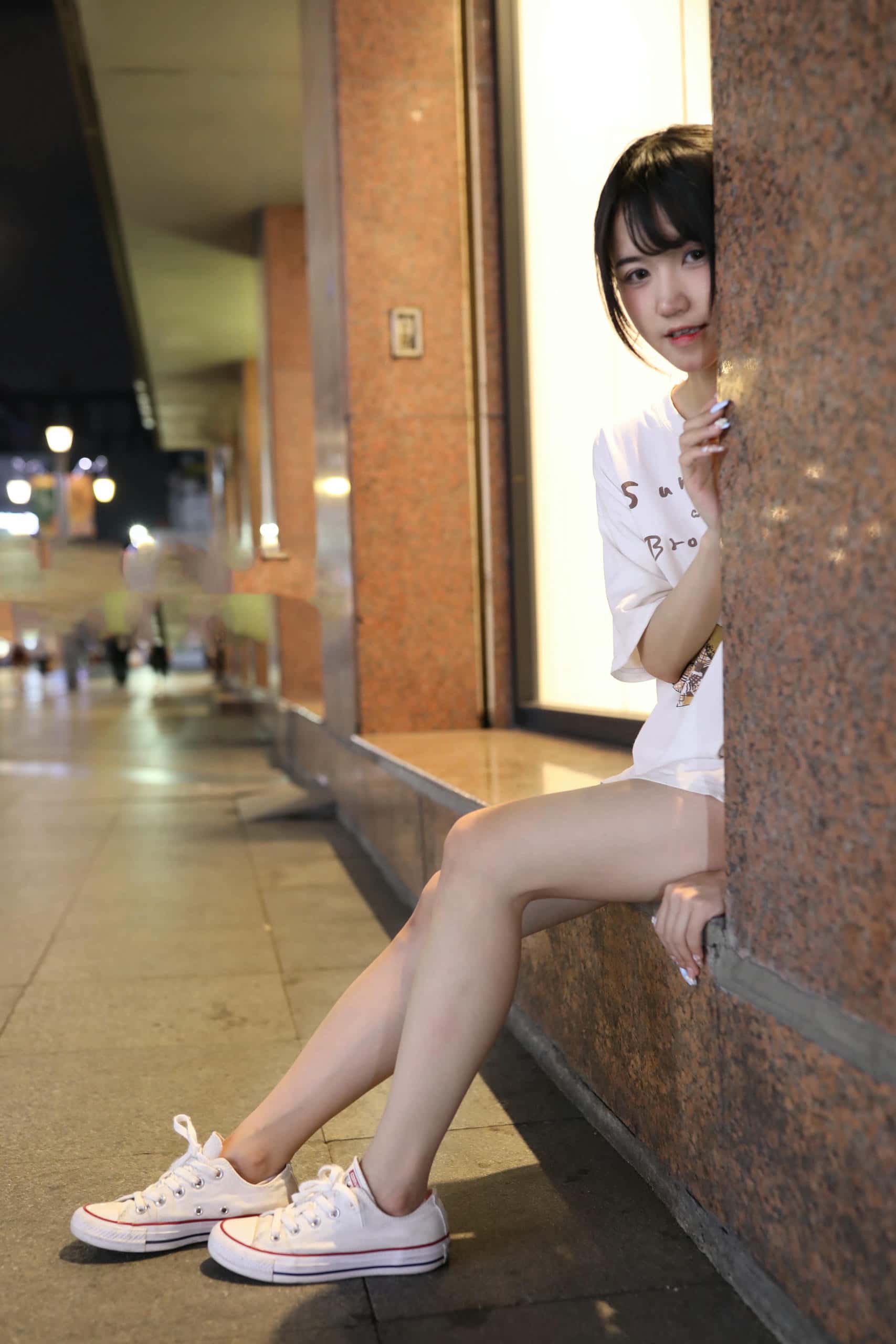 图片[3]-KTV里唱歌的长腿帆布鞋女孩【102P】J2002-喵咪图库