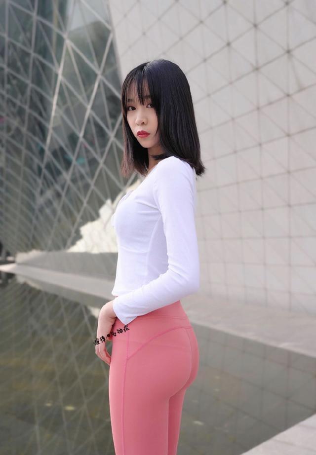 图片[4]-粉色瑜伽裤年轻女孩 J1311 417P17V-14.9GB-喵咪图库