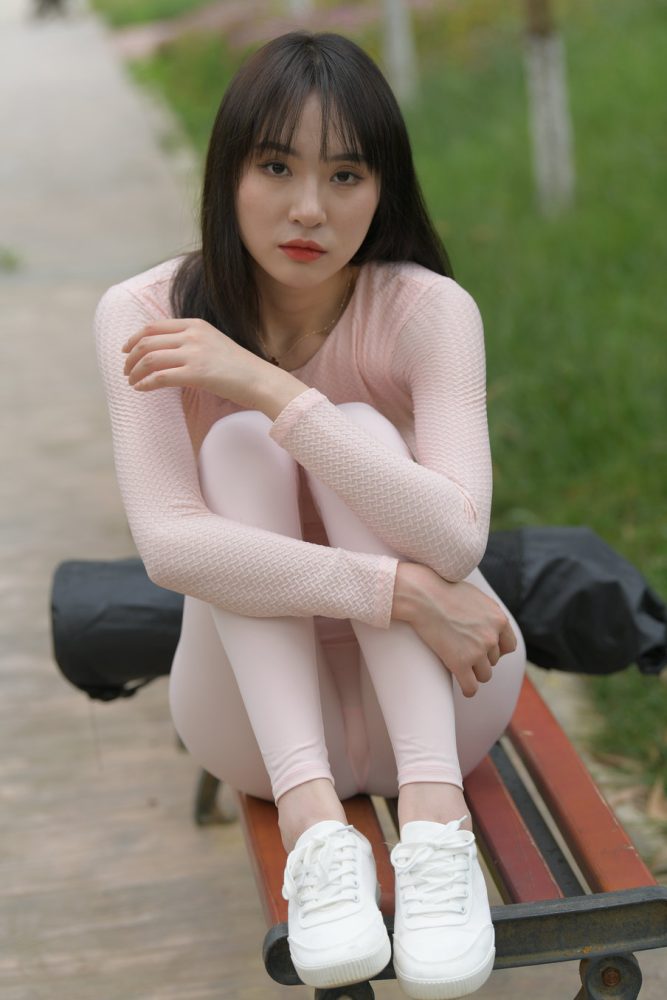 图片[1]-粉粉的瑜伽裤女孩太可爱了 J2090 854P1V-30.4GB-喵咪图库