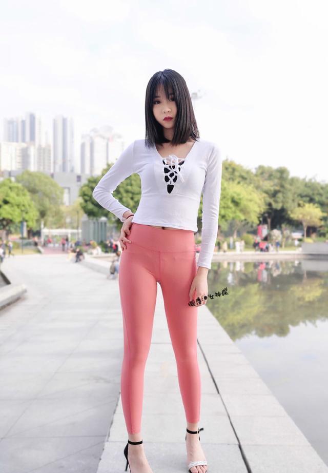 图片[2]-粉色瑜伽裤年轻女孩 J1311 417P17V-14.9GB-喵咪图库