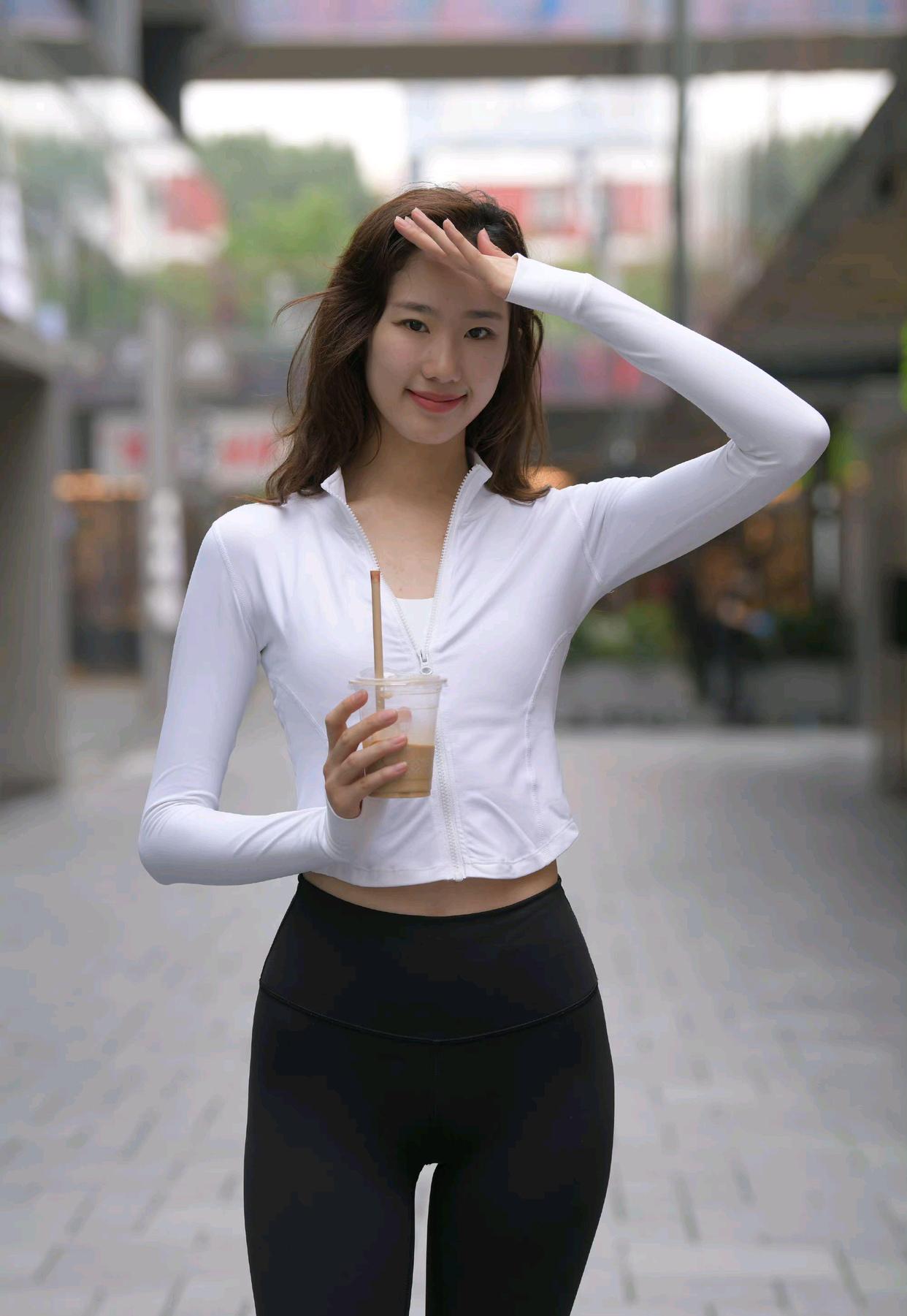 图片[4]-像刘亦菲的黑色瑜伽裤女孩J2237 340P1V-14.8GB-喵咪图库