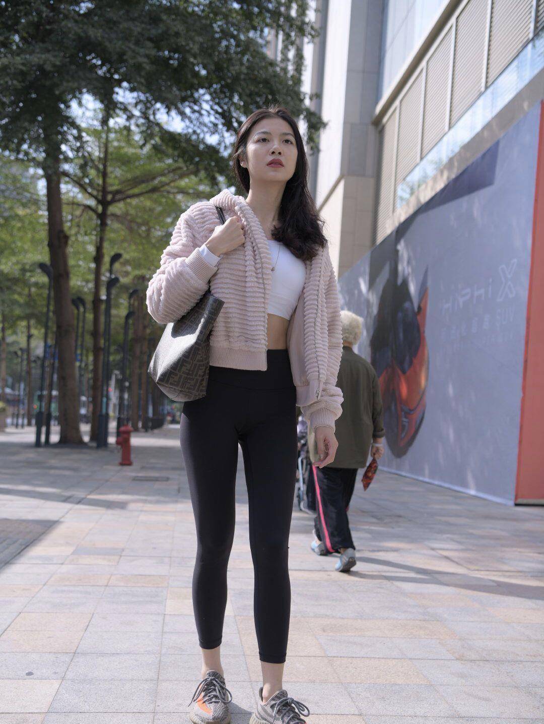 图片[2]-逛街的紧身瑜伽裤女孩 J1455 411P2V-26.6GB-喵咪图库