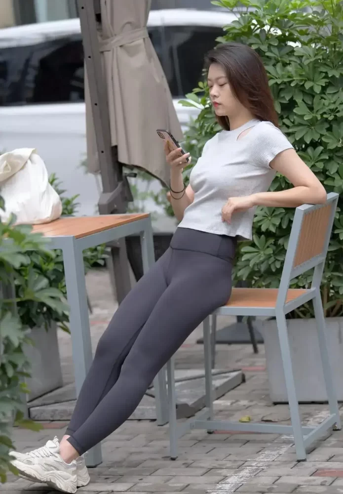 图片[4]-黑色瑜伽裤靓丽女孩J2200 905P1V-30.5GB-喵咪图库