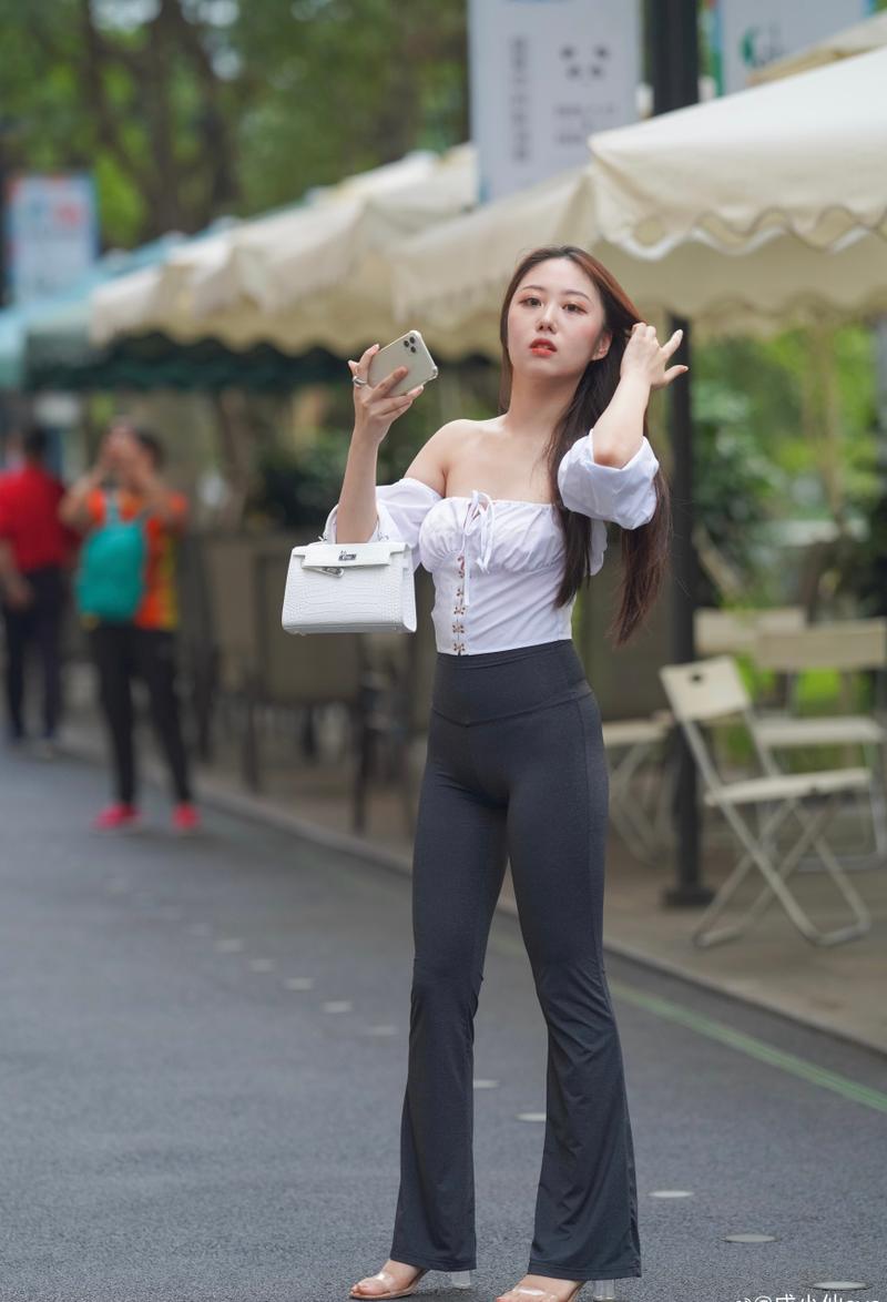 图片[2]-身材非常哇塞的瑜伽裤女孩  J1333 521P6V-21.6GB-喵咪图库