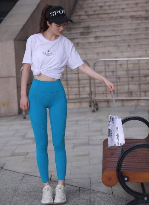 图片[3]-蓝色瑜伽裤阳光女孩J2095 611P1V-21.8GB-喵咪图库