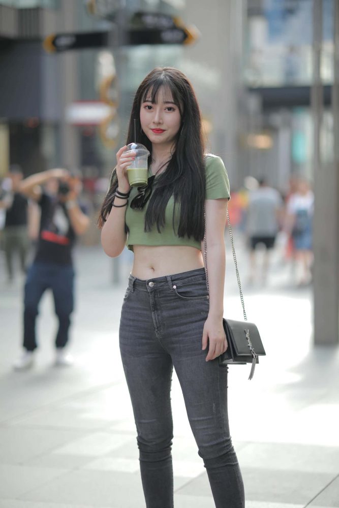 甜美靓丽牛仔裤女孩 【106P】J4144-喵咪图库