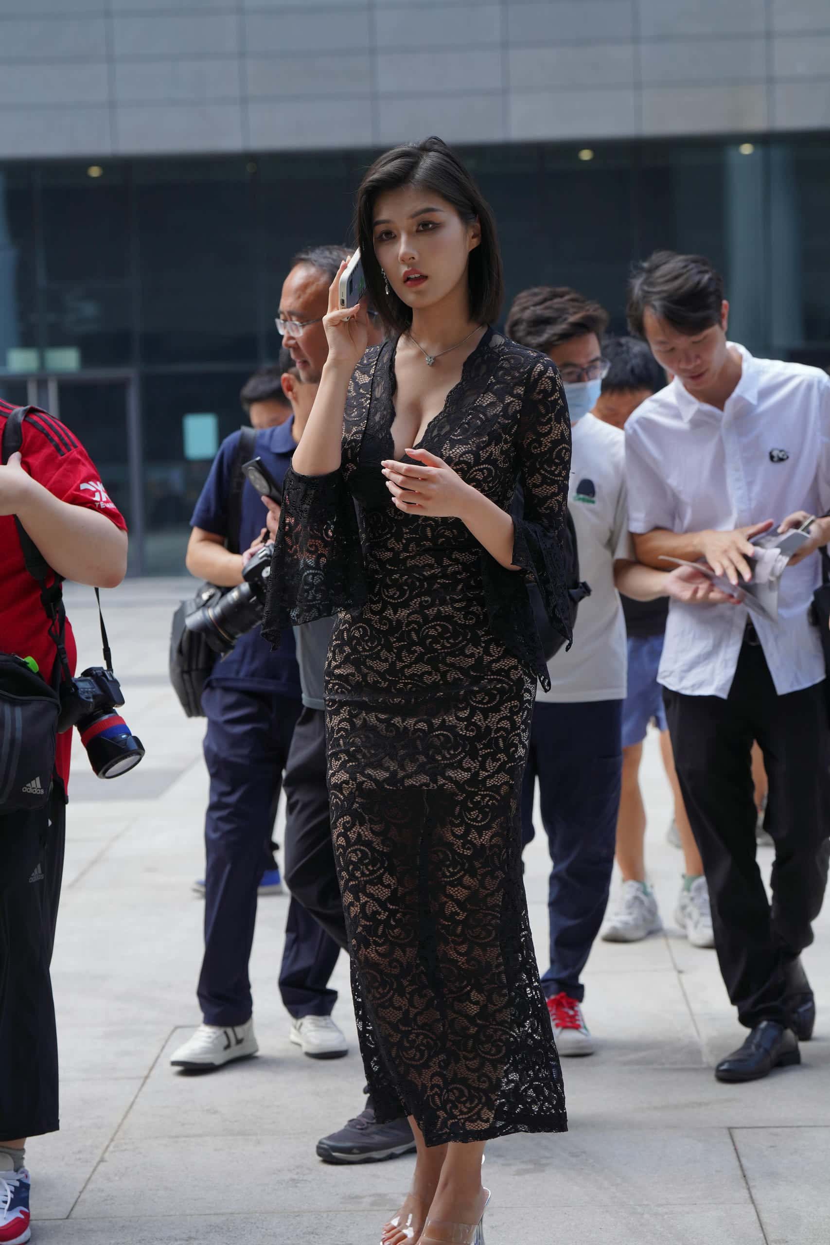 图片[2]-穿黑色透明长裙的姑娘【175P】J8257-喵咪图库