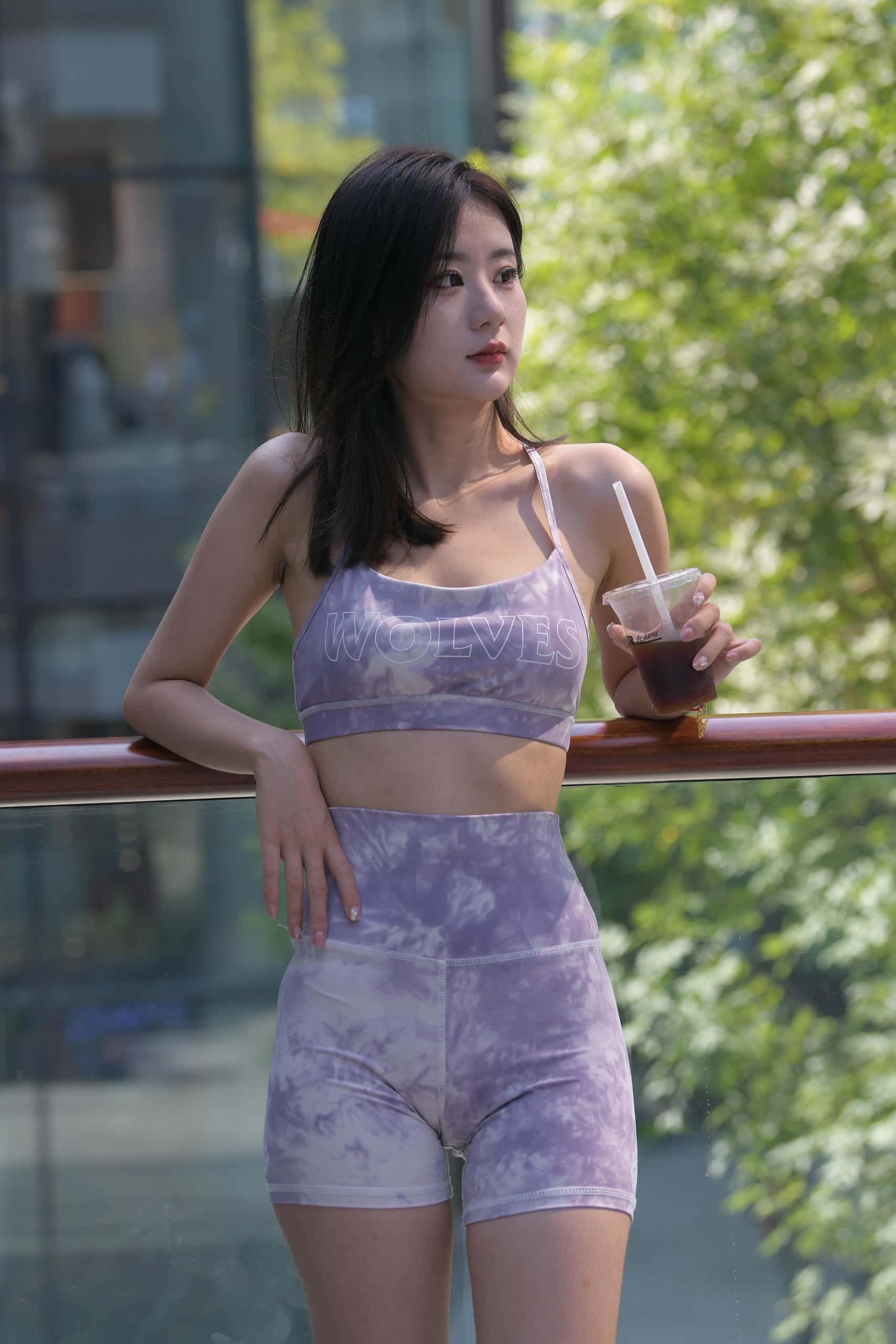 图片[3]-紫粉扎染紧身短裤美眉 【648P】J8295-喵咪图库