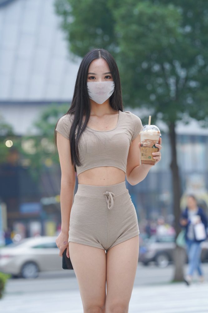 J2027 417P5V-14.9GB-喵咪图库