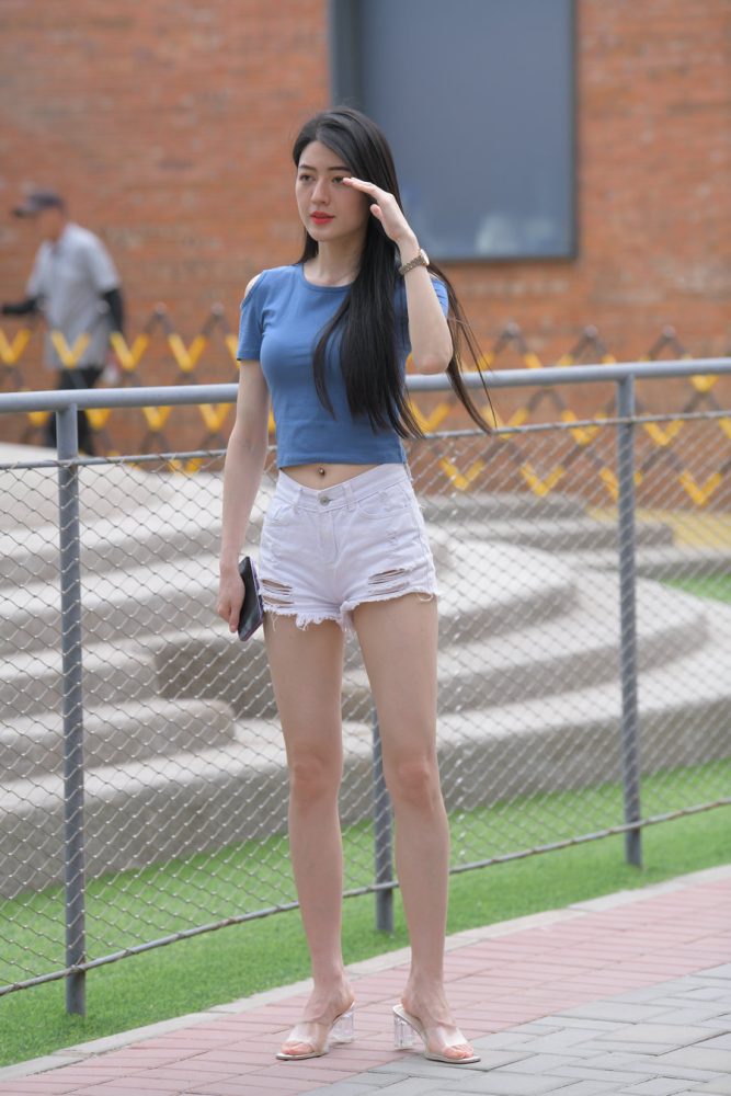 J3402 570P-11.4GB-喵咪图库