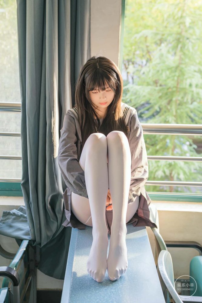 白丝清纯少女真的太可爱了【60P】J2001-喵咪图库