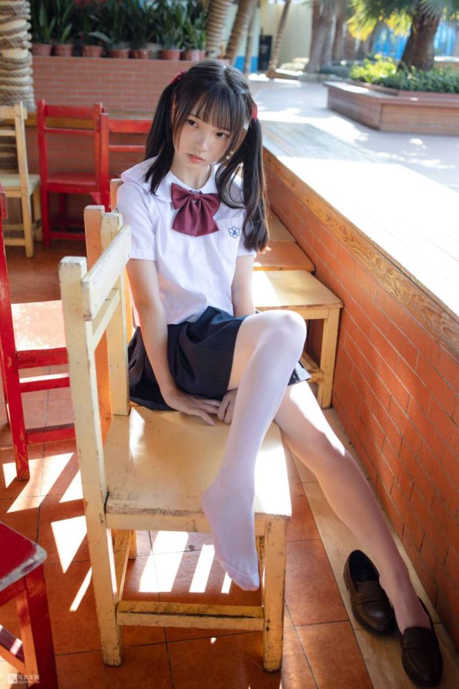 眼神好清澈的双马尾白丝女孩【75P】20019-喵咪图库