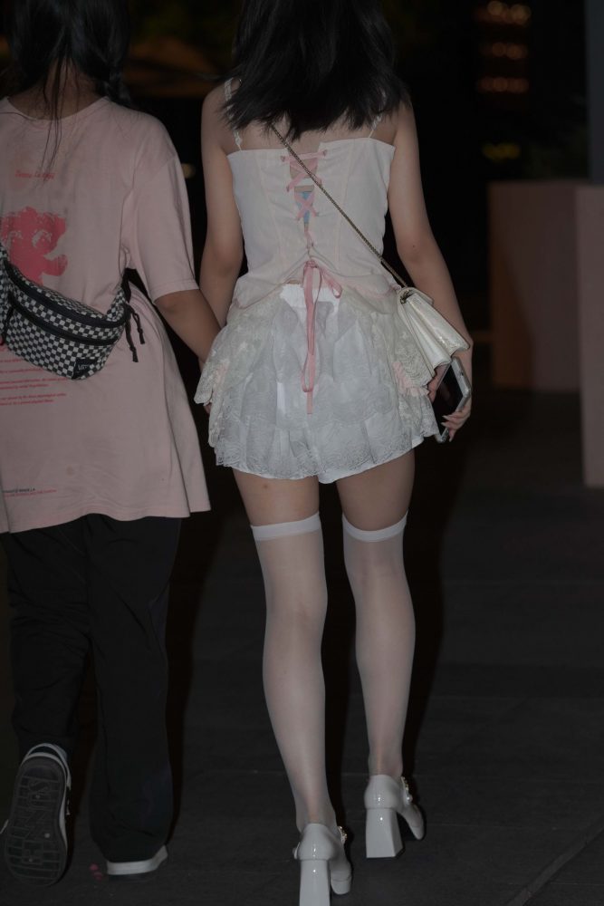 正在逛街的粉色连衣裙妹子【76P】YA6443-喵咪图库